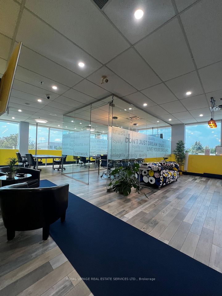 2550 Matheson Boulevard E 215-216, Mississauga, ON L4W 4Z1