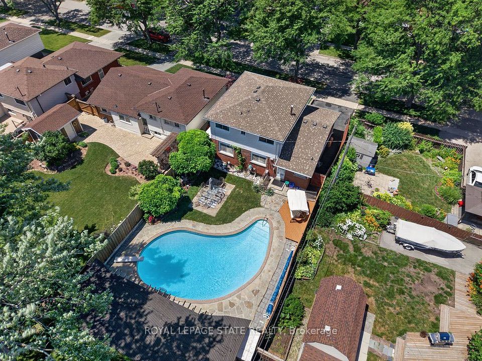 2440 Cyprus Avenue, Burlington, ON L7P 1G6 at 2440 Cyprus Avenue, Burlington, ON L7P 1G6, Burlington, ON, L7P 1G6