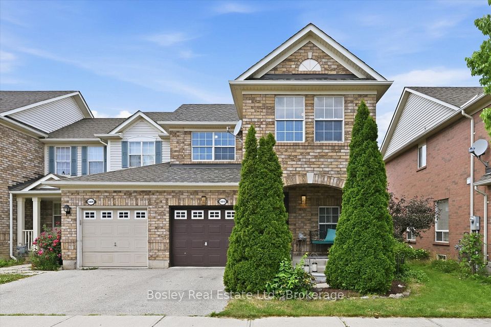 Att/Row/Townhouse at 1411 Mcdermott Way, Milton, ON L9T 6L6, Milton