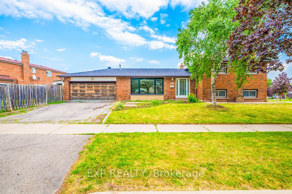 7201 Sigsbee Drive, Mississauga, ON L4T 3L6 at 7201 Sigsbee Drive, Mississauga, ON L4T 3L6, Mississauga, ON, L4T 3L6