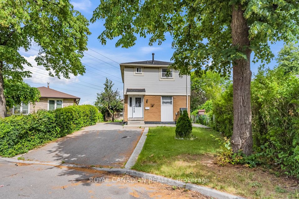 6 Damascus Drive, Toronto, ON M9V 4G1 at 6 Damascus Drive, Toronto, ON M9V 4G1, Toronto W10, ON, M9V 4G1