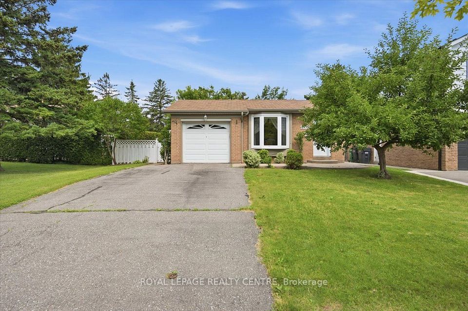 2555 Windjammer Road, Mississauga, ON L5L 1H7 at 2555 Windjammer Road, Mississauga, ON L5L 1H7, Mississauga, ON, L5L 1H7