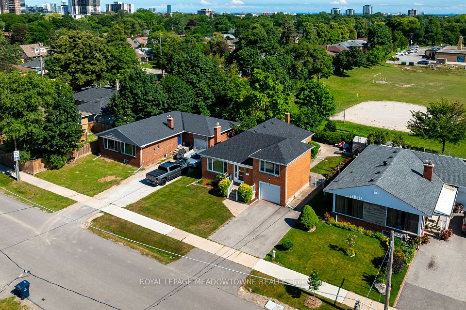 5 Boreal Road, Toronto, ON M9C 2E9 at 5 Boreal Road, Toronto, ON M9C 2E9, Toronto W08, ON, M9C 2E9