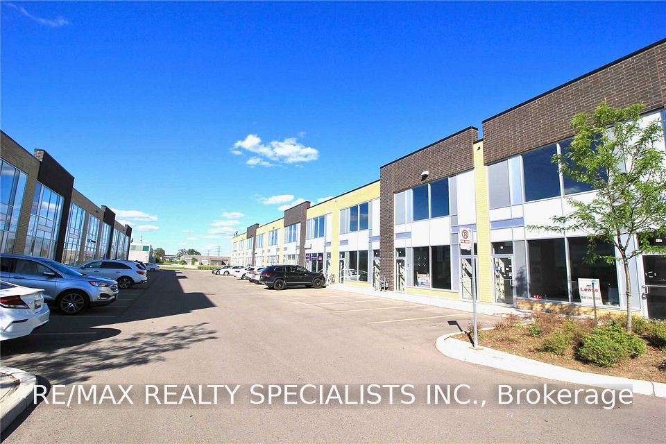 1235 Queensway Avenue E 14A, Mississauga, ON L4Y 0G4