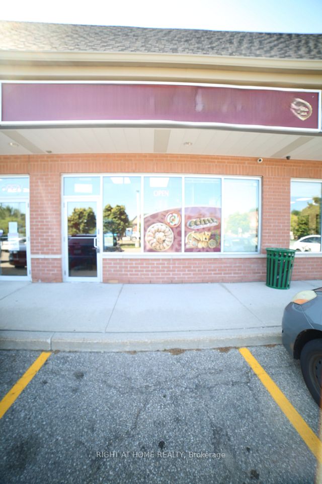 3955 Erin Centre Boulevard 3, Mississauga, ON L5M 0H1