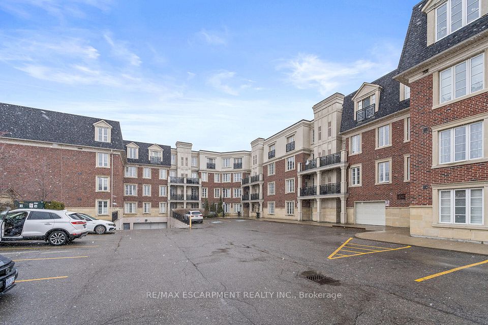 3351 Cawthra Road 116, Mississauga, ON L5A 4N5 at 3351 Cawthra Road 116, Mississauga, ON L5A 4N5, Mississauga, ON, L5A 4N5