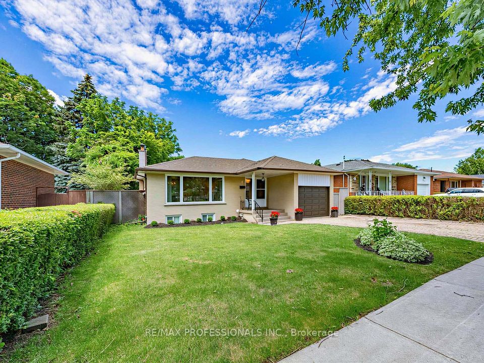 793 Netherton Crescent, Mississauga, ON L4Y 2M5 at 793 Netherton Crescent, Mississauga, ON L4Y 2M5, Mississauga, ON, L4Y 2M5