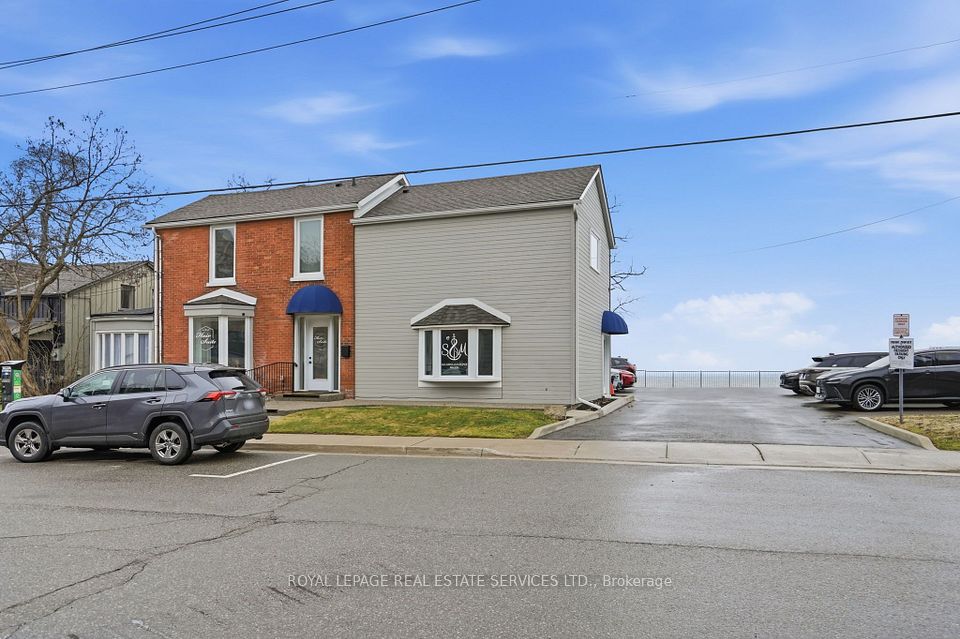 2100 Old Lakeshore Road Room B, Burlington, ON L7R 1C8