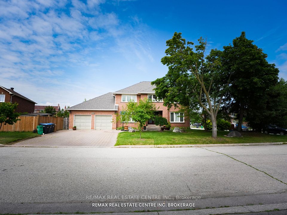 4449 Idlewilde Crescent, Mississauga, ON L5M 4E5 at 4449 Idlewilde Crescent, Mississauga, ON L5M 4E5, Mississauga, ON, L5M 4E5