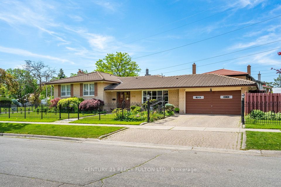 3500 Silverplains Drive, Mississauga, ON L4X 2P4 at 3500 Silverplains Drive, Mississauga, ON L4X 2P4, Mississauga, ON, L4X 2P4