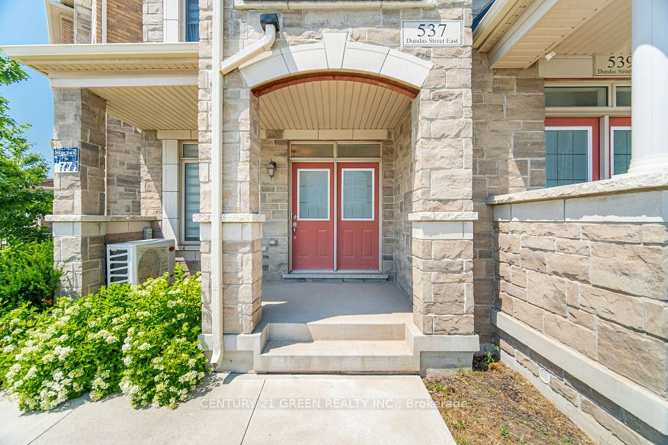 537 Dundas Street E, Oakville, ON L6H 3P6 at 537 Dundas Street E, Oakville, ON L6H 3P6, Oakville, ON, L6H 3P6