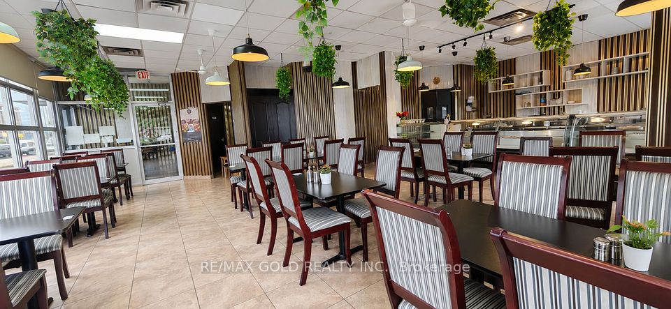 1151 Eglinton Avenue E, Mississauga, ON L4W 1K6