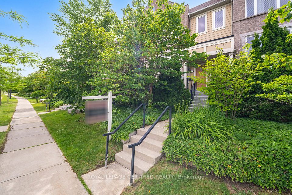4861 Half Moon Grove 16, Mississauga, ON L5M 8C7 at 4861 Half Moon Grove 16, Mississauga, ON L5M 8C7, Mississauga, ON, L5M 8C7
