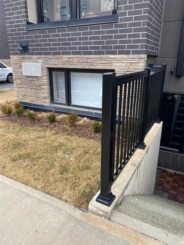 1131 Cooke Boulevard 701, Burlington, ON L7T 0C3 at 1131 Cooke Boulevard 701, Burlington, ON L7T 0C3, Burlington, ON, L7T 0C3
