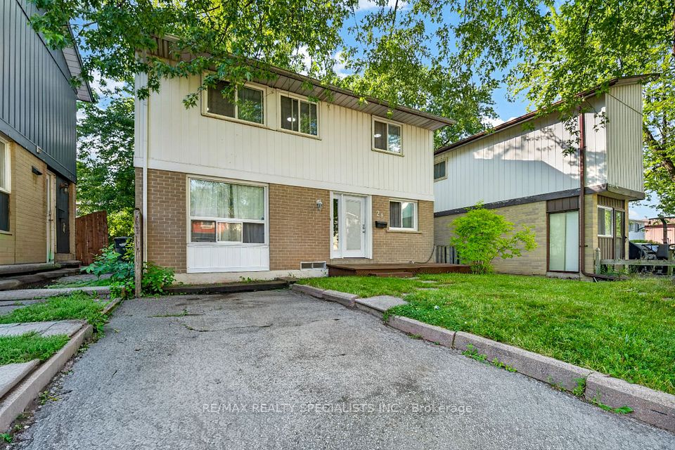 24 Garrison Square, Brampton, ON L6S 2H3 at 24 Garrison Square, Brampton, ON L6S 2H3, Brampton, ON, L6S 2H3