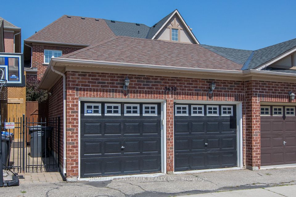 3432 Eglinton Avenue W, Mississauga, ON L5M 7P2 at 3432 Eglinton Avenue W, Mississauga, ON L5M 7P2, Mississauga, ON, L5M 7P2