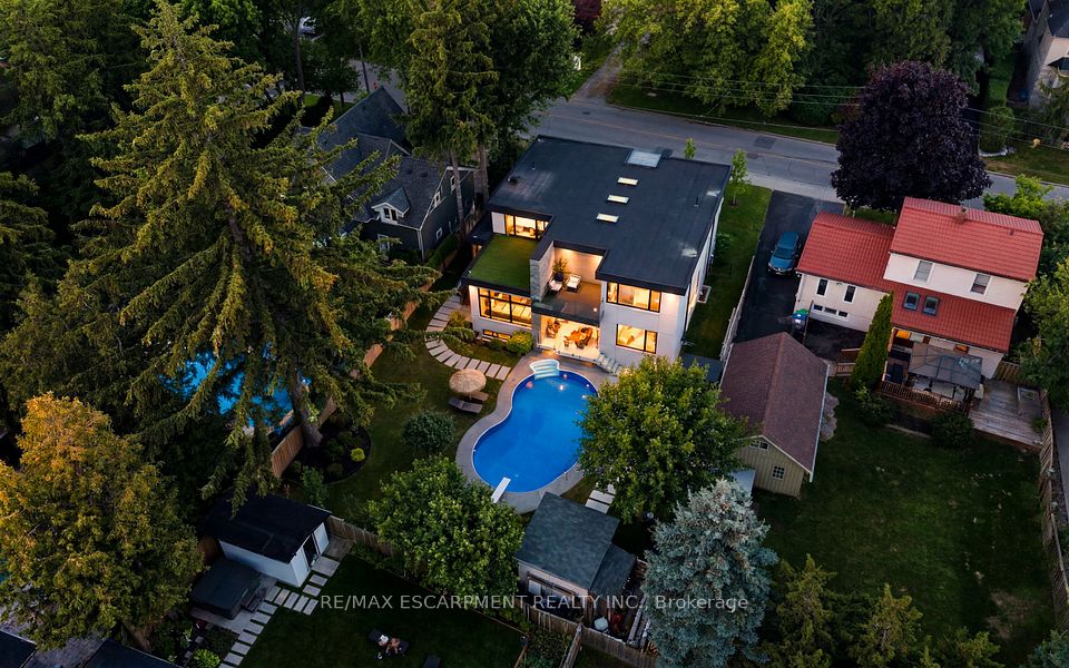 1617 Trotwood Avenue, Mississauga, ON L5G 3Z8 at 1617 Trotwood Avenue, Mississauga, ON L5G 3Z8, Mississauga, ON, L5G 3Z8
