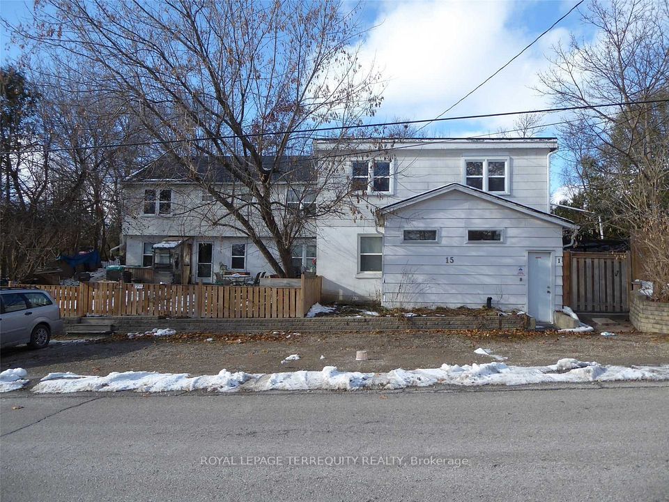 Detached at 15 John Street 4, Halton Hills, ON L7G 2J6, Halton Hills