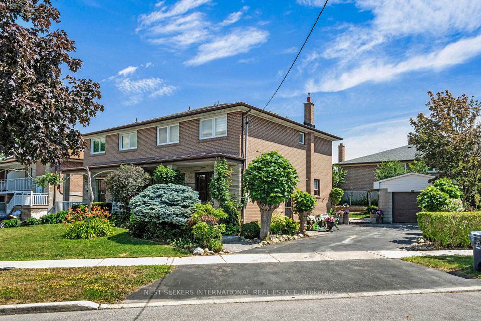 65 Orchardcroft Crescent, Toronto, ON M3J 1S7 at 65 Orchardcroft Crescent, Toronto, ON M3J 1S7, Toronto W05, ON, M3J 1S7