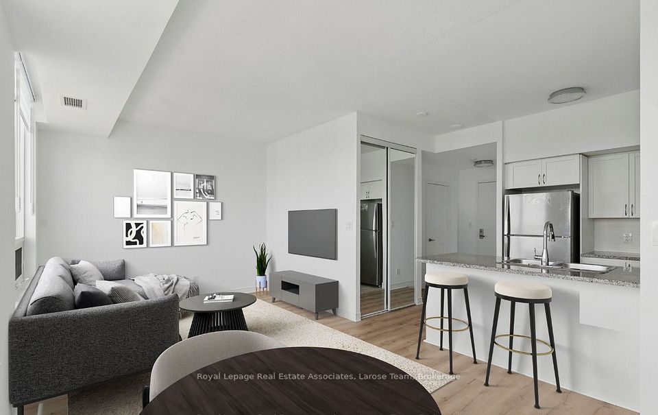 208 Enfield Place 3701, Mississauga, ON L5B 0G8 at 208 Enfield Place 3701, Mississauga, ON L5B 0G8, Mississauga, ON, L5B 0G8