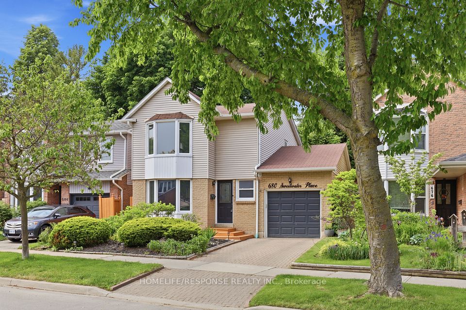 680 SWEETWATER Place, Mississauga, ON L5H 3Y9 at 680 SWEETWATER Place, Mississauga, ON L5H 3Y9, Mississauga, ON, L5H 3Y9