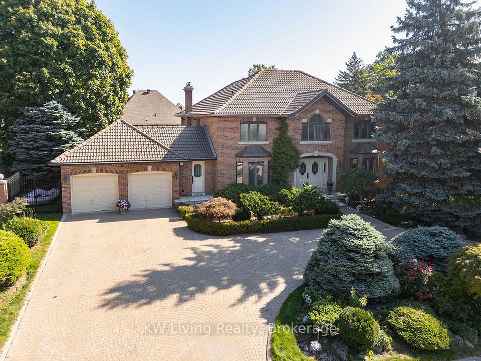 1070 Geran Crescent, Mississauga, ON L5H 4A6 at 1070 Geran Crescent, Mississauga, ON L5H 4A6, Mississauga, ON, L5H 4A6