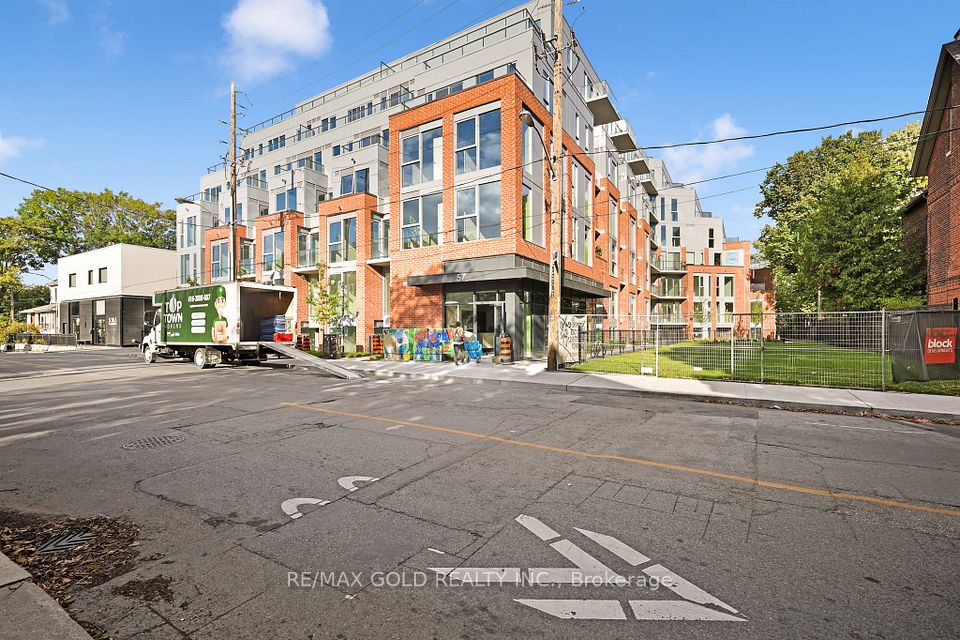57 Brock Avenue 211, Toronto, ON M3H 3N2 at 57 Brock Avenue 211, Toronto, ON M3H 3N2, Toronto W01, ON, M3H 3N2