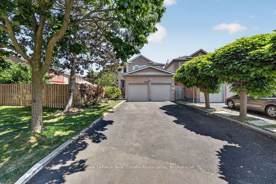 3346 Chartrand Crescent, Mississauga, ON L5L 4C5 at 3346 Chartrand Crescent, Mississauga, ON L5L 4C5, Mississauga, ON, L5L 4C5