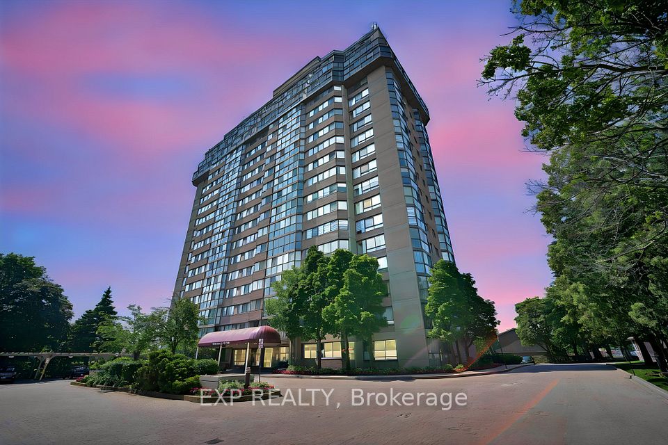 880 Dundas Street W 307, Mississauga, ON L5C 4H3 at 880 Dundas Street W 307, Mississauga, ON L5C 4H3, Mississauga, ON, L5C 4H3