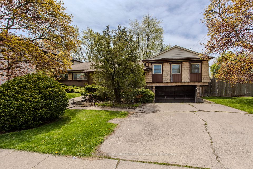 482 Sherin Drive, Oakville, ON L6L 4J5 at 482 Sherin Drive, Oakville, ON L6L 4J5, Oakville, ON, L6L 4J5