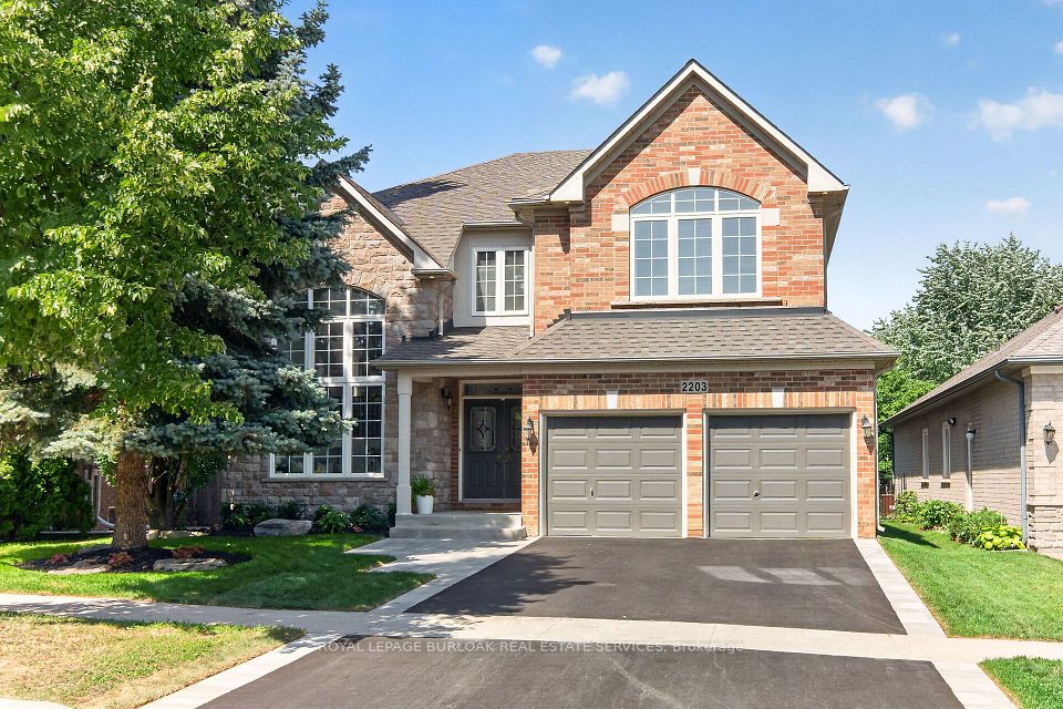 2203 Turnberry Road, Burlington, ON L7M 4P9 at 2203 Turnberry Road, Burlington, ON L7M 4P9, Burlington, ON, L7M 4P9