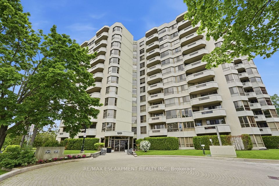 1201 North Shore Boulevard E 1003, Burlington, ON L7S 1Z5 at 1201 North Shore Boulevard E 1003, Burlington, ON L7S 1Z5, Burlington, ON, L7S 1Z5