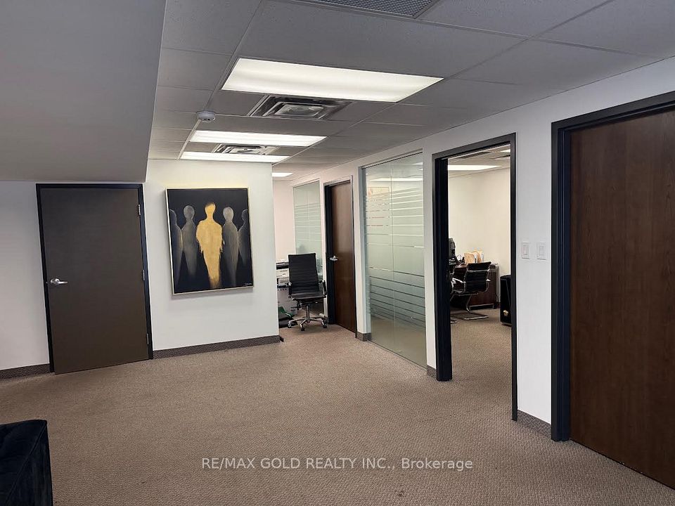 5100 Dixie Road 101(Grnd Flr, Side door), Mississauga, ON L4W 1C9