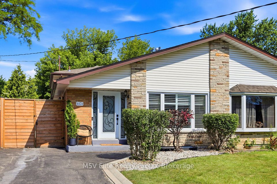 1171 Gripsholm Road, Mississauga, ON L4Y 2G8 at 1171 Gripsholm Road, Mississauga, ON L4Y 2G8, Mississauga, ON, L4Y 2G8