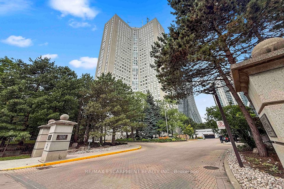3650 Kaneff Crescent 2804, Mississauga, ON L5A 4A1 at 3650 Kaneff Crescent 2804, Mississauga, ON L5A 4A1, Mississauga, ON, L5A 4A1