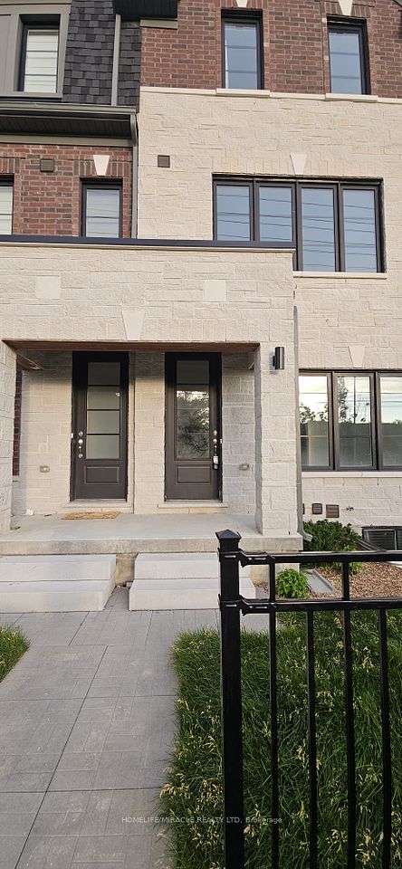 Att/Row/Townhouse at 5911 Saigon Street Main and Basement, Mississauga, ON L5V 0E9, Mississauga