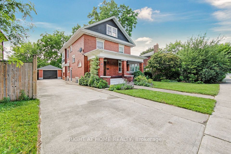 30 Willow Street N, Halton Hills, ON L7J 1Z7 at 30 Willow Street N, Halton Hills, ON L7J 1Z7, Halton Hills, ON, L7J 1Z7