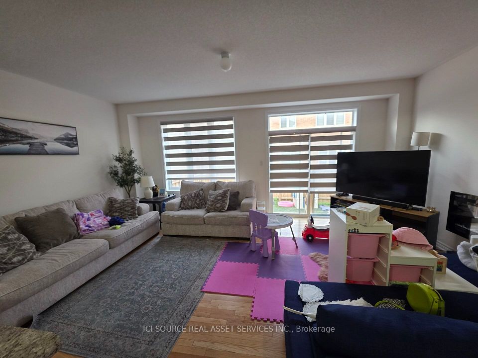 10 Brent Stephens Way, Brampton, ON L7A 5B6 at 10 Brent Stephens Way, Brampton, ON L7A 5B6, Brampton, ON, L7A 5B6