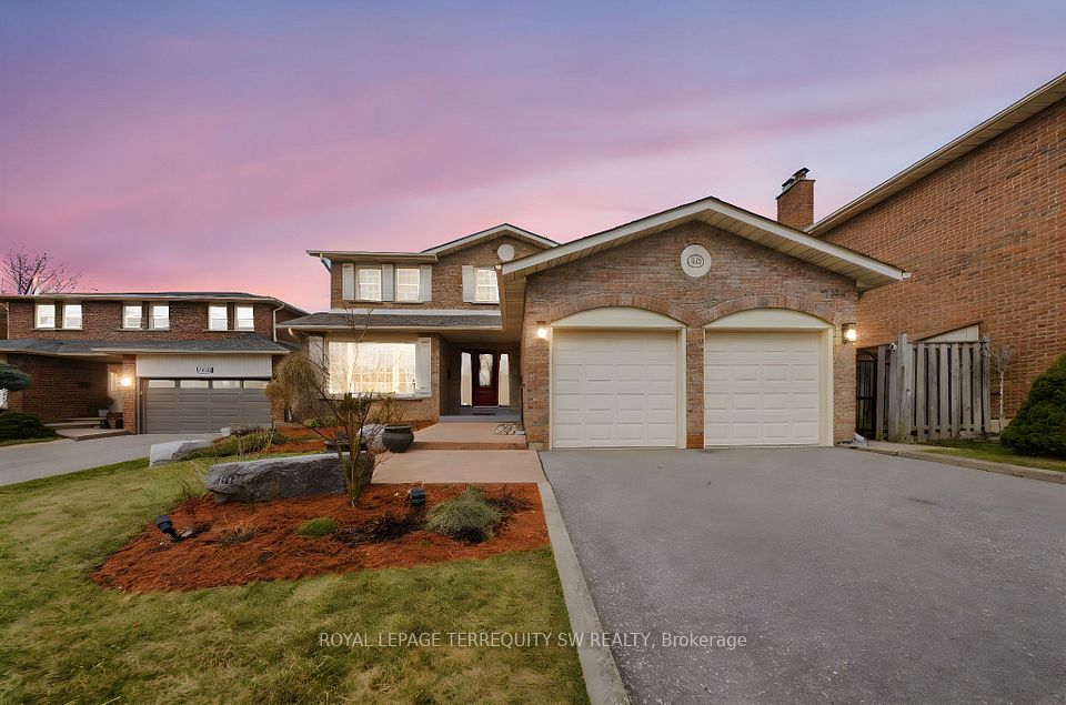 1169 Carlo Court, Mississauga, ON L4W 3N6 at 1169 Carlo Court, Mississauga, ON L4W 3N6, Mississauga, ON, L4W 3N6