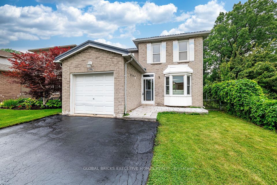 2150 Hunt Crescent, Burlington, ON L7M 2P3 at 2150 Hunt Crescent, Burlington, ON L7M 2P3, Burlington, ON, L7M 2P3