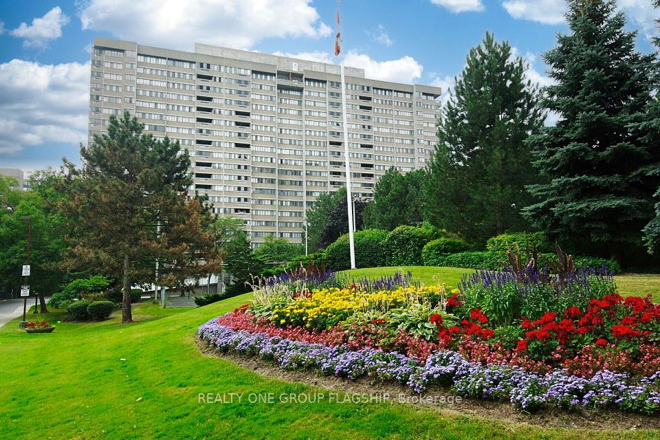 50 Elm Drive E 1209, Mississauga, ON L5A 3X2 at 50 Elm Drive E 1209, Mississauga, ON L5A 3X2, Mississauga, ON, L5A 3X2