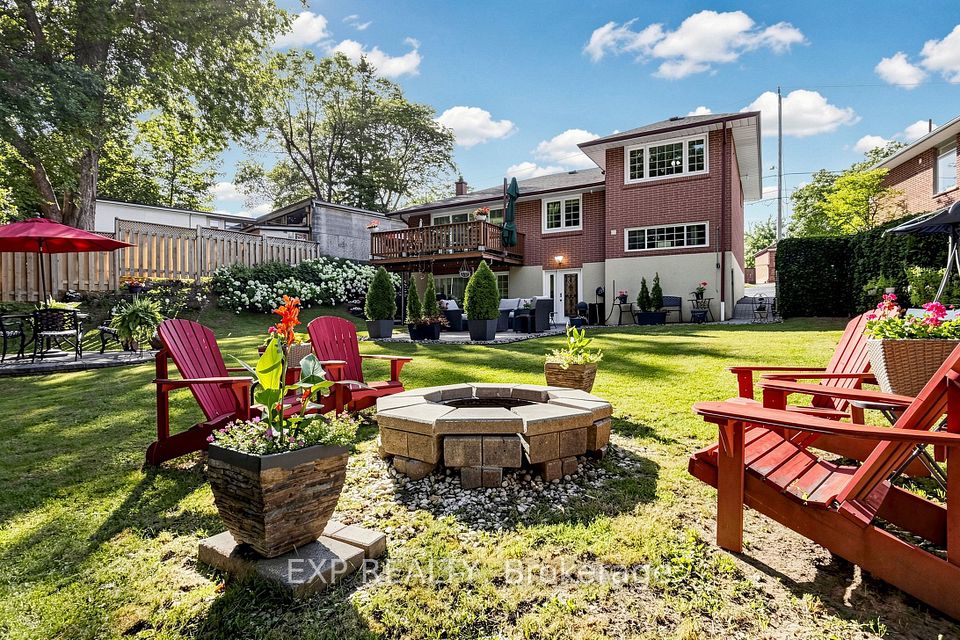 77 Letchworth Crescent, Toronto, ON M3M 1Z1 at 77 Letchworth Crescent, Toronto, ON M3M 1Z1, Toronto W05, ON, M3M 1Z1