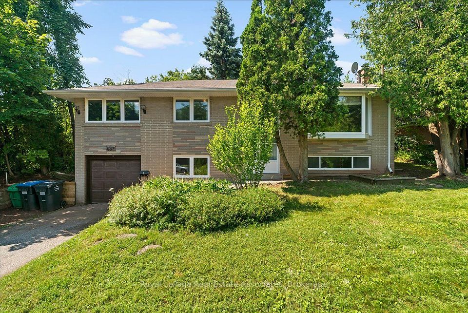 132 Vista Boulevard, Mississauga, ON L5M 1V9 at 132 Vista Boulevard, Mississauga, ON L5M 1V9, Mississauga, ON, L5M 1V9