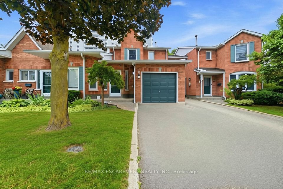 2155 Duncaster Drive 2, Burlington, ON L7P 4R3 at 2155 Duncaster Drive 2, Burlington, ON L7P 4R3, Burlington, ON, L7P 4R3
