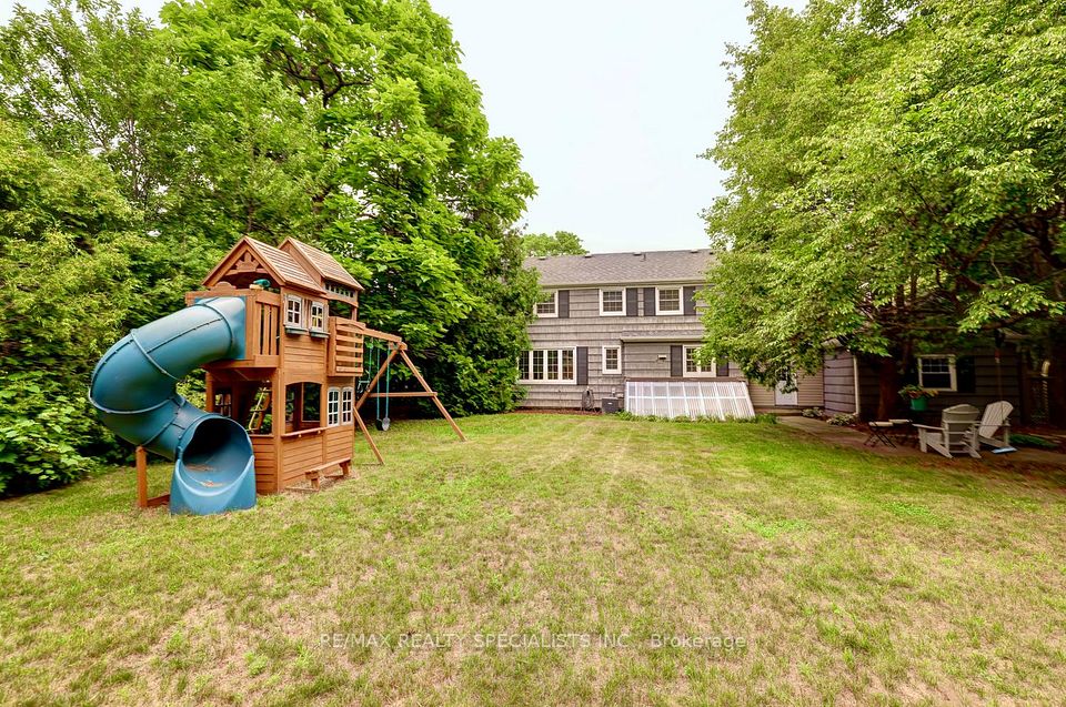 406 Christina Drive, Oakville, ON L6K 1H6 at 406 Christina Drive, Oakville, ON L6K 1H6, Oakville, ON, L6K 1H6