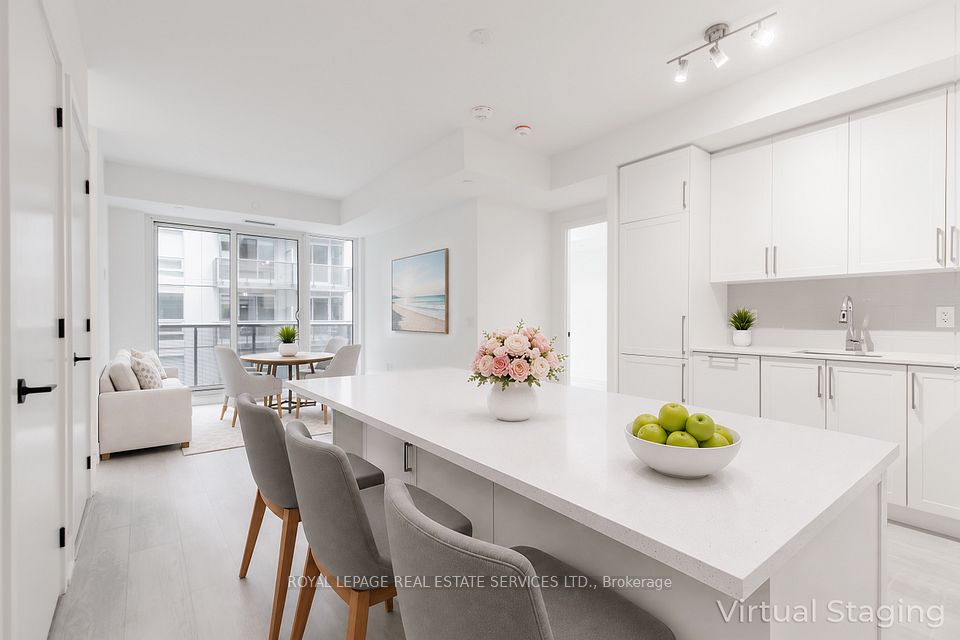 2450 Old Bronte Road 325, Oakville, ON L6M 5P6 at 2450 Old Bronte Road 325, Oakville, ON L6M 5P6, Oakville, ON, L6M 5P6