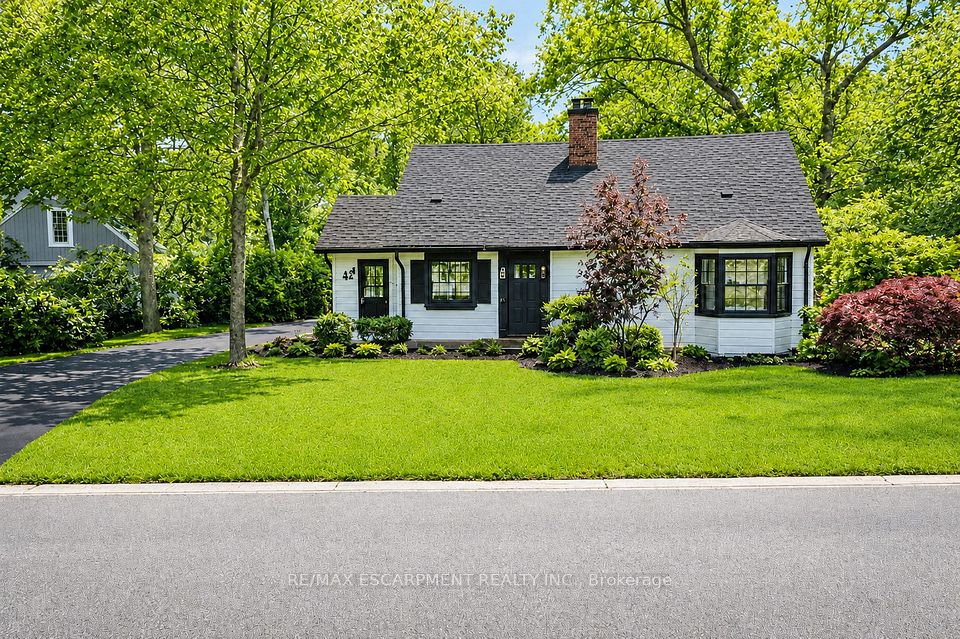 804 Shadeland Avenue, Burlington, ON L7T 2M1 at 804 Shadeland Avenue, Burlington, ON L7T 2M1, Burlington, ON, L7T 2M1