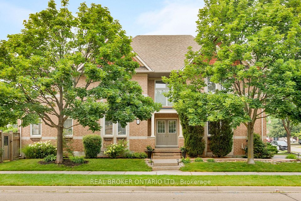 457 Ravineview Way, Oakville, ON L6H 6S8 at 457 Ravineview Way, Oakville, ON L6H 6S8, Oakville, ON, L6H 6S8