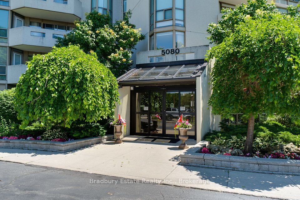 Condo Apartment at 5080 Pinedale Avenue N 203, Burlington, ON L7L 5V7, Burlington