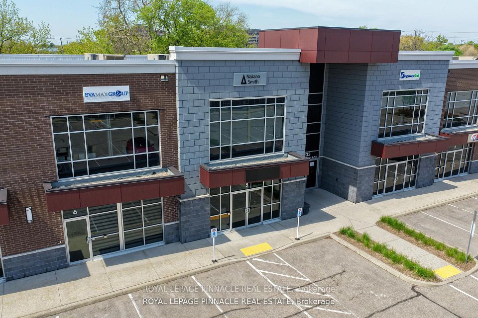 233 Speers Road 5-B, Oakville, ON L6K 0J5